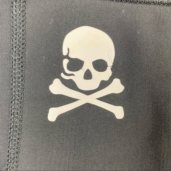 LULULEMON x SOULCYCLE Black Crop Leggings, size 6 - Picture 2 of 7